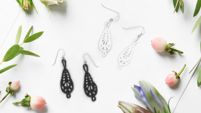 Earrings_TS.jpg