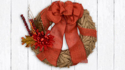 Prairepoint holiday wreath.jpg