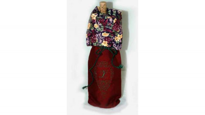 Last_Minute_Gifts_Wine_Gift_Bag_p.jpg