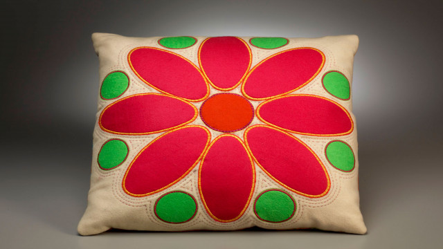 Sashiko_Mod_Daisy_Pillow.jpg