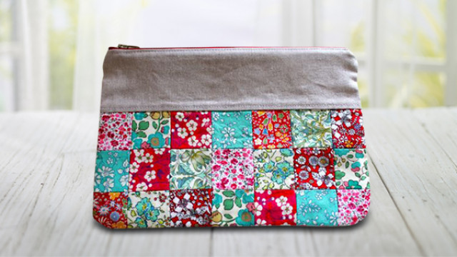 Pretty_Little_Patchwork_Pouch_p.jpg