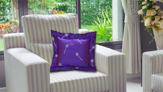 Dandelion_Pillow_p.jpg