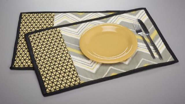 Cross-Hatched_Placemats_p.jpg