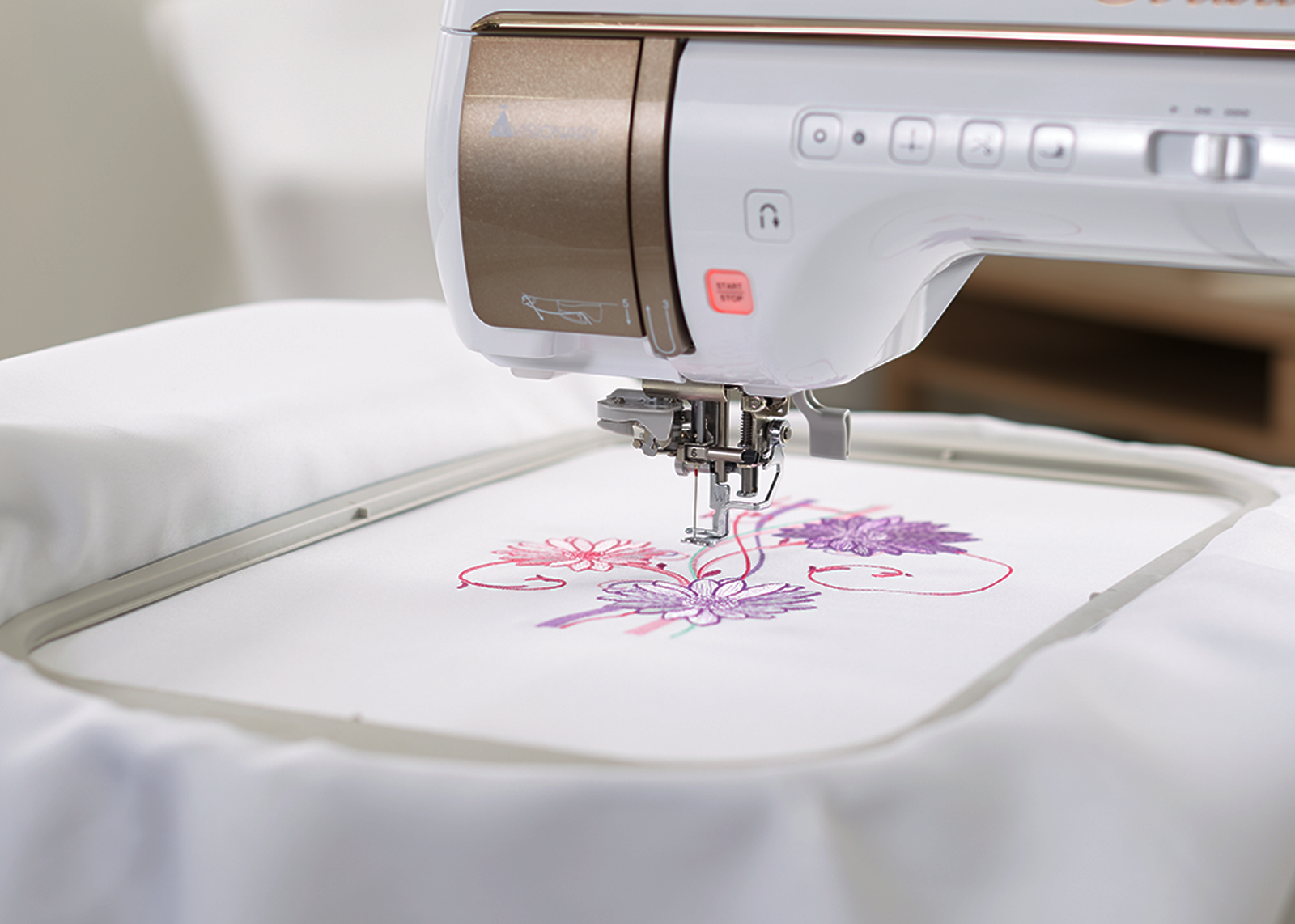 Create giant embroidery designs with the Baby Lock Solaris 2 Sewing and Embroidery Machine's huge embroidery hoop. 