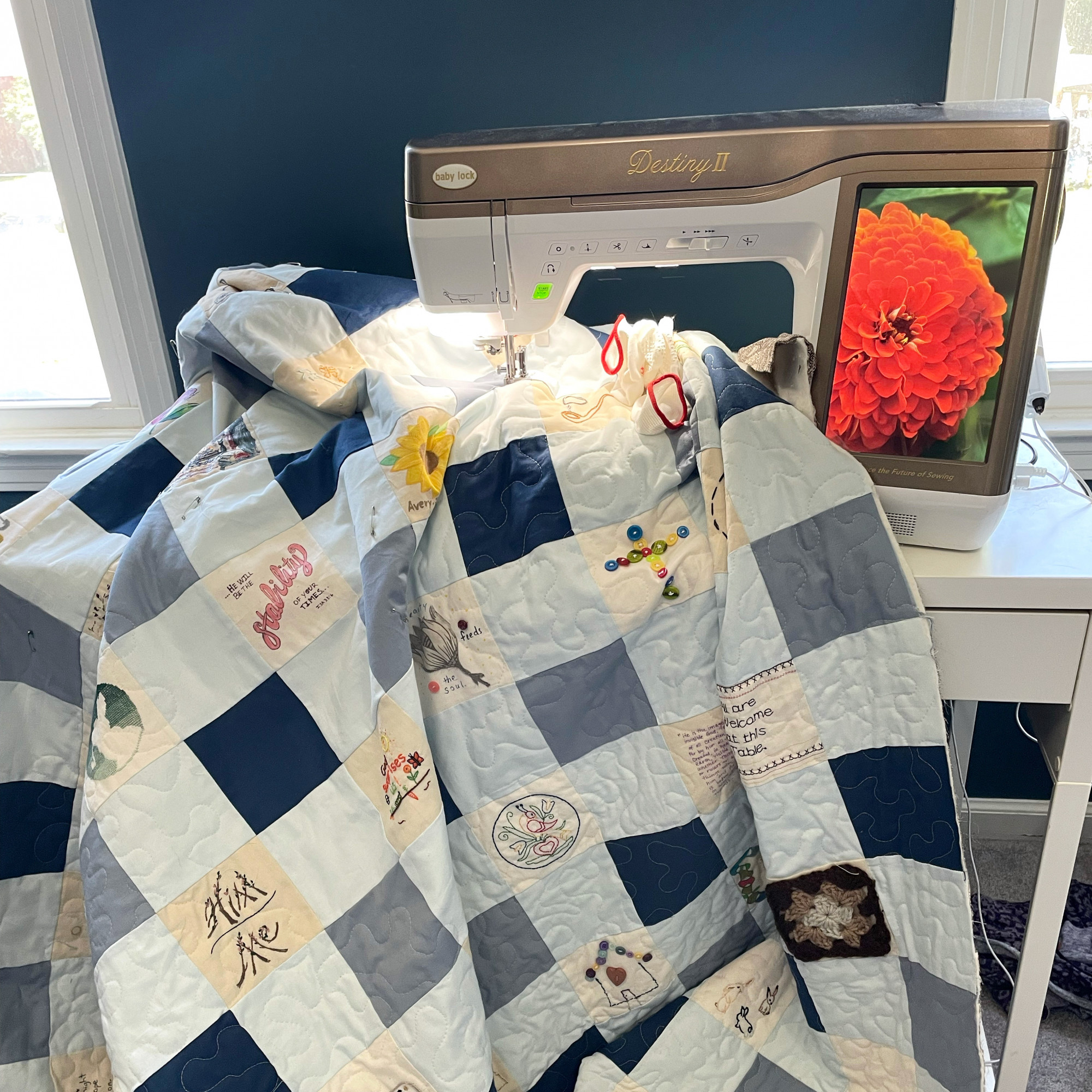 Baby Lock - Baby Lock Embroidery: Creating Quilt Labels